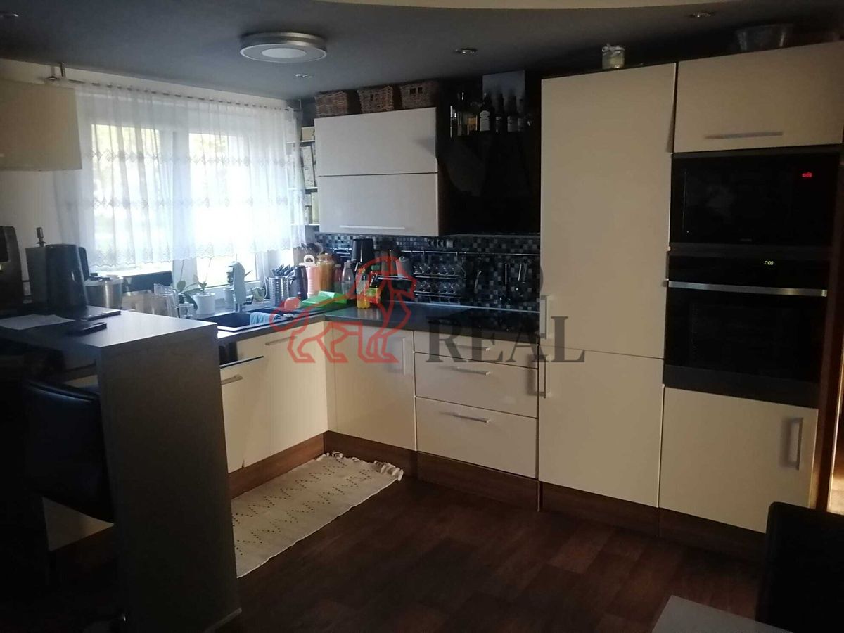 Pronájem bytu 3+kk 62 m²