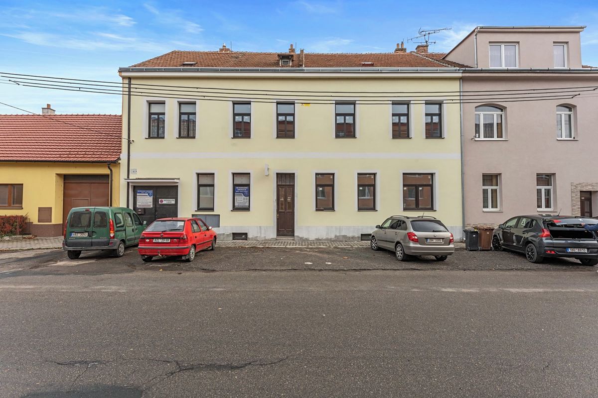 Prodej bytu 4+kk 100 m² – fotografie 2