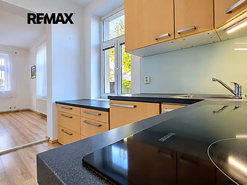 Pronájem bytu 2+kk 39 m², Mělník – náhled fotky 3