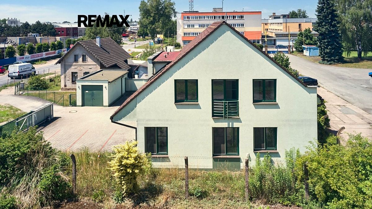 Prodej kanceláře 288 m² – fotografie 2