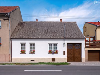 Pronájem rodinného domu 84 m², pozemek 818 m²
