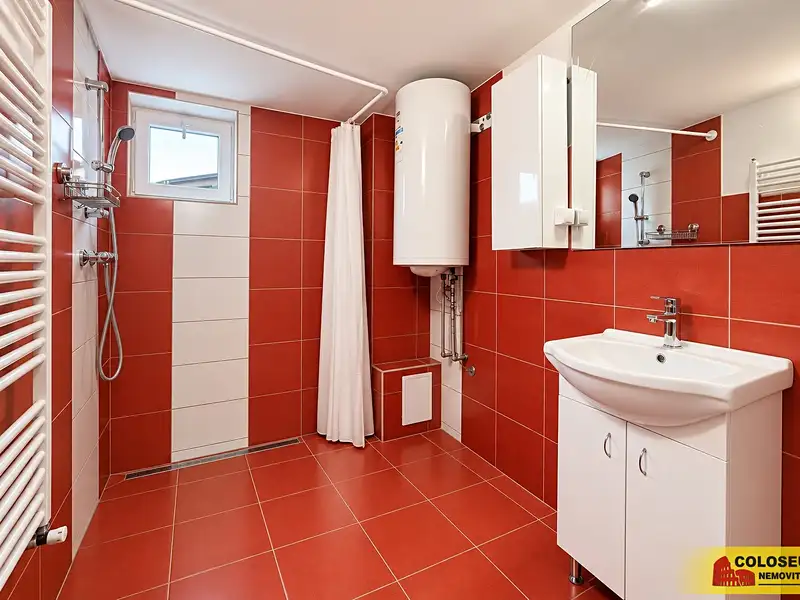 Pronájem bytu 3+1 65 m², Znojmo – náhled fotky 3