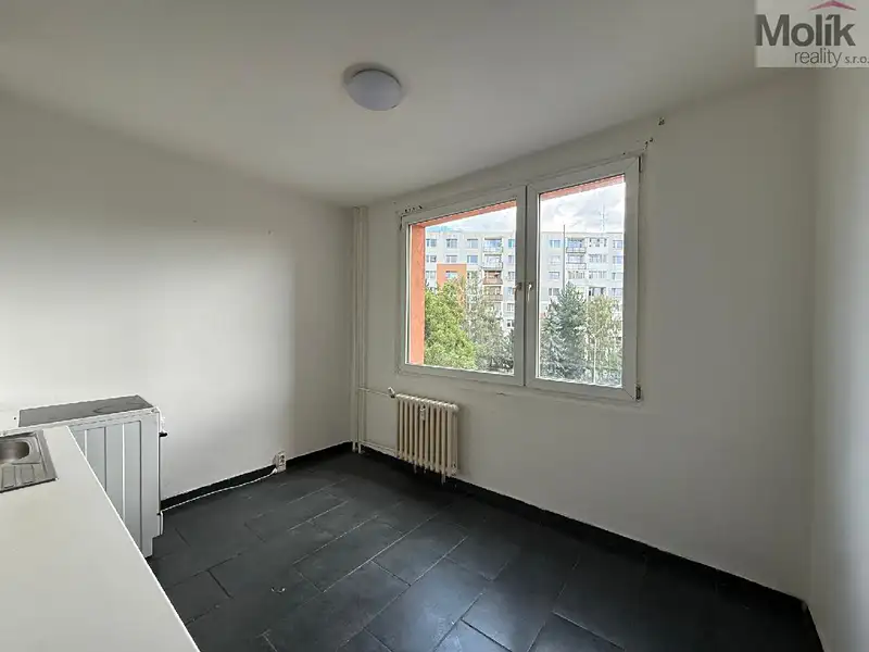 Prodej bytu 2+1 62 m², Chomutov – náhled fotky 2
