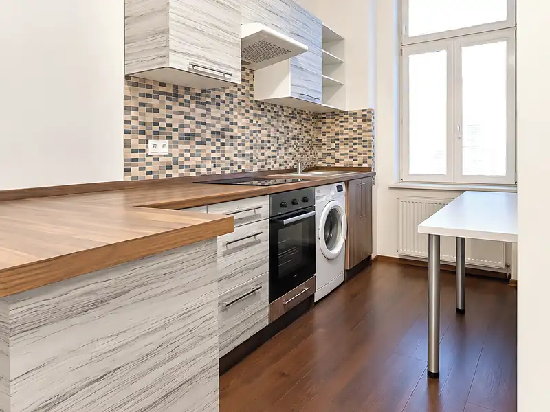 Prodej bytu 3+1 70 m², Praha – náhled fotky 1