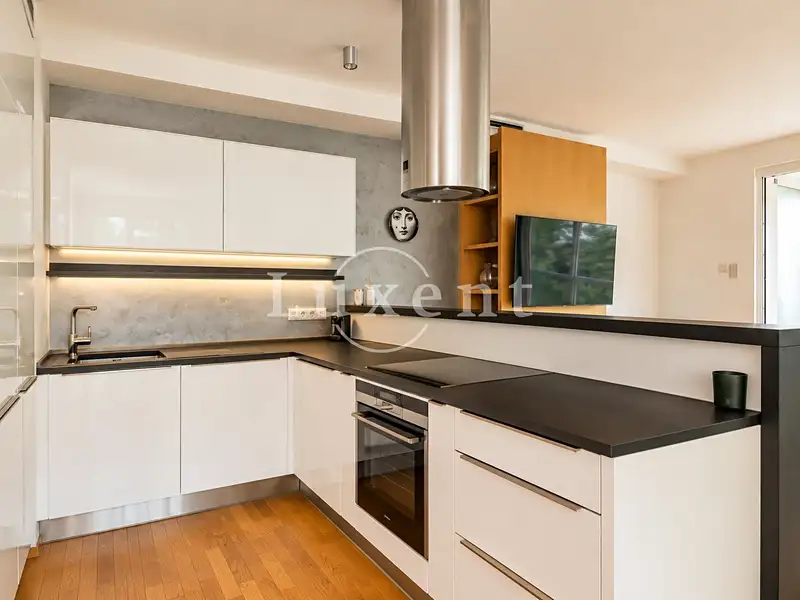 Prodej bytu 3+kk 74 m², Praha – náhled fotky 3