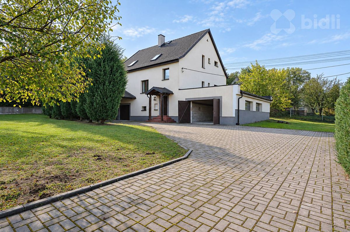 Prodej rodinného domu 159 m², pozemek 1531 m²