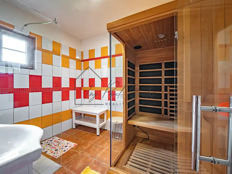 Prodej chalupy 180 m², pozemek 1051 m², Holčovice – náhled fotky 3