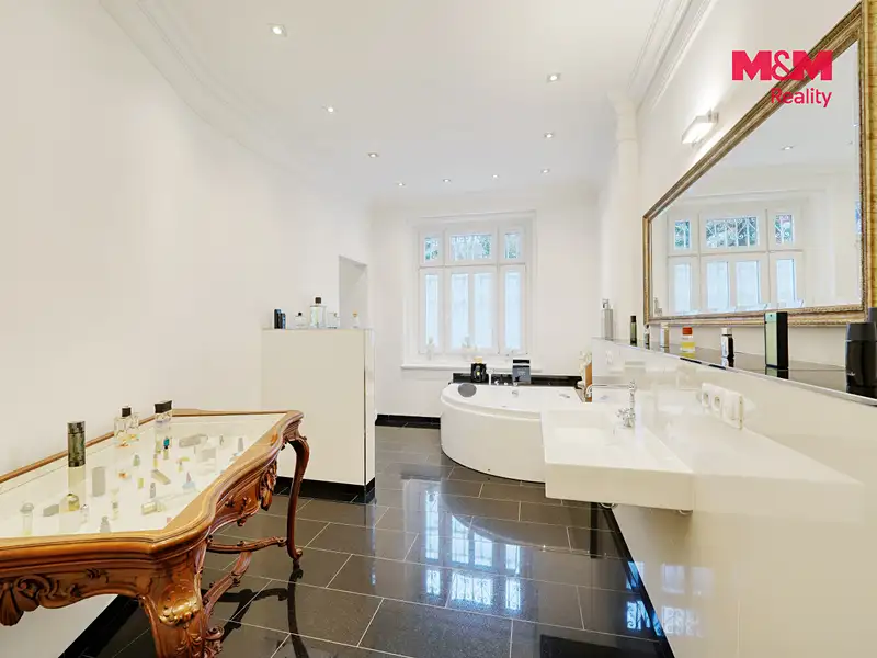 Prodej rodinného domu 600 m², pozemek 2481 m², Lázně Kynžvart – náhled fotky 3