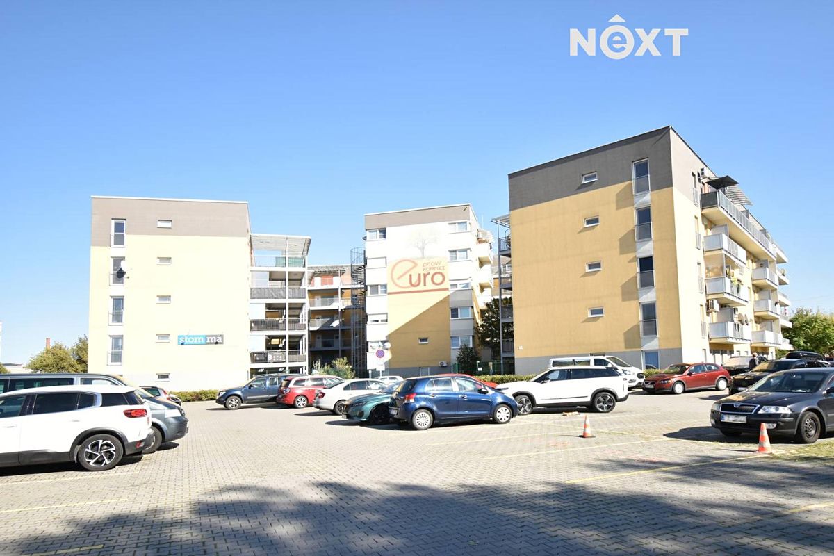 Pronájem bytu 3+kk 67 m²