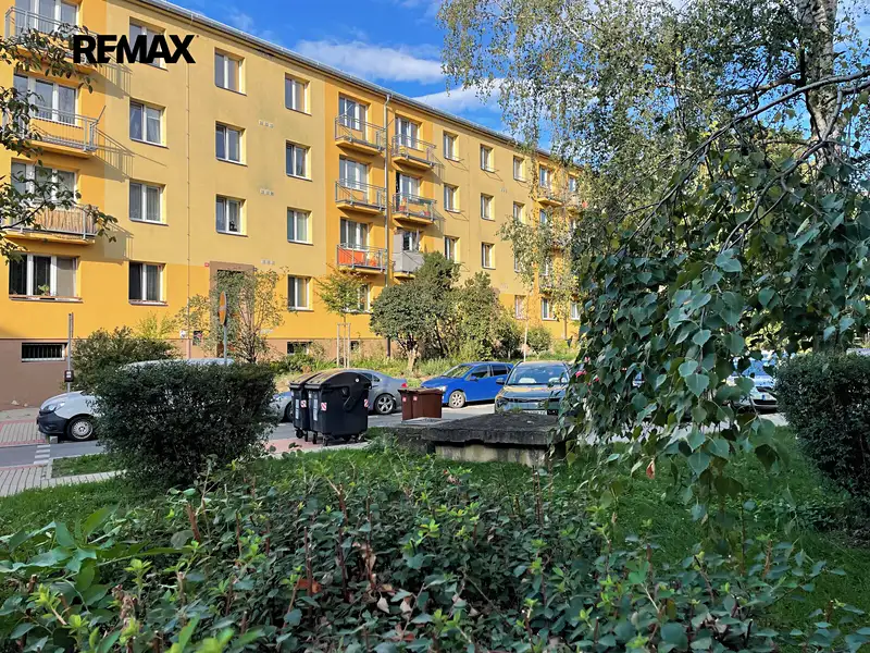 Prodej bytu 2+1 50 m², Praha – náhled fotky 1