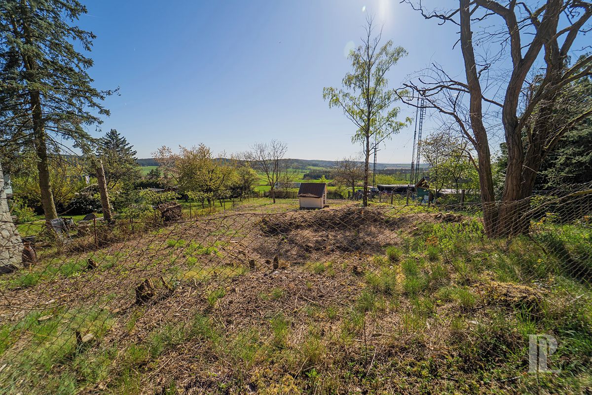 Prodej stavebního pozemku 1000 m² – fotografie 5