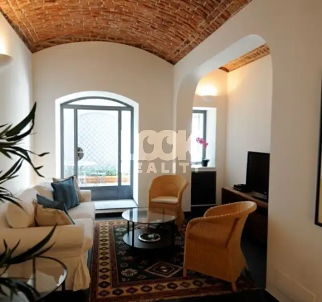 Pronájem bytu 3+1 134 m², Praha – náhled fotky 2