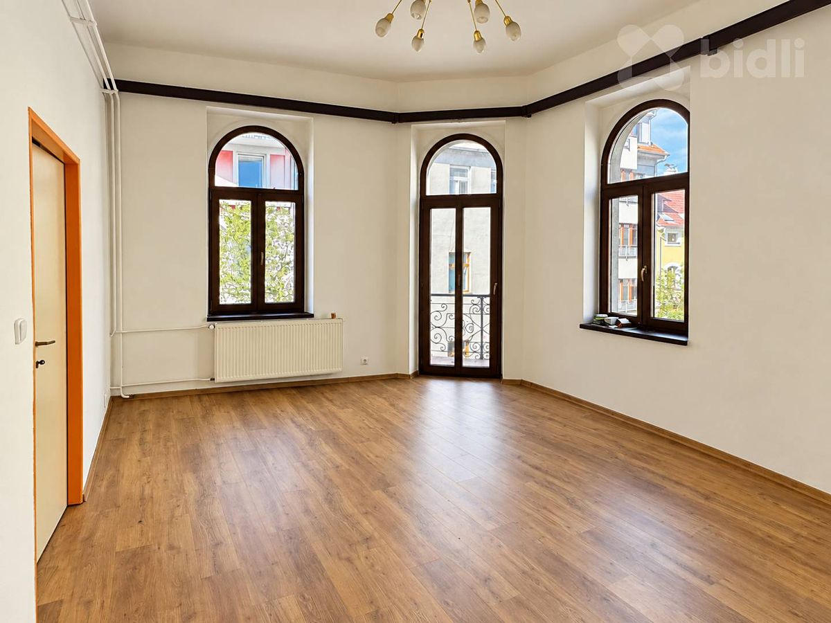 Pronájem bytu 3+1 120 m² – fotografie 4