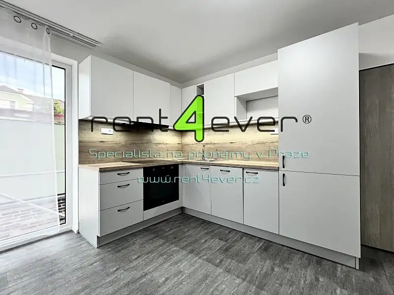 Pronájem bytu 2+kk 51 m², Kolín – náhled fotky 3