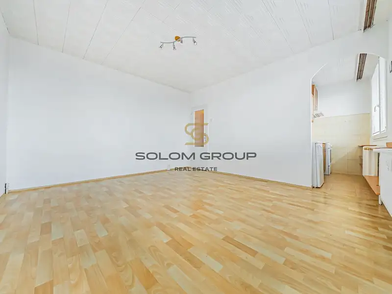Prodej bytu 1+kk 33 m², Praha – náhled fotky 2