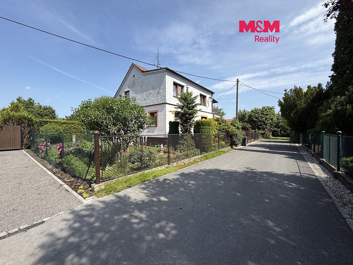 Prodej rodinného domu 100 m², pozemek 200 m²