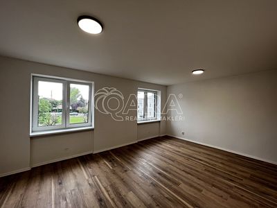 Pronájem bytu 1+kk 38 m²