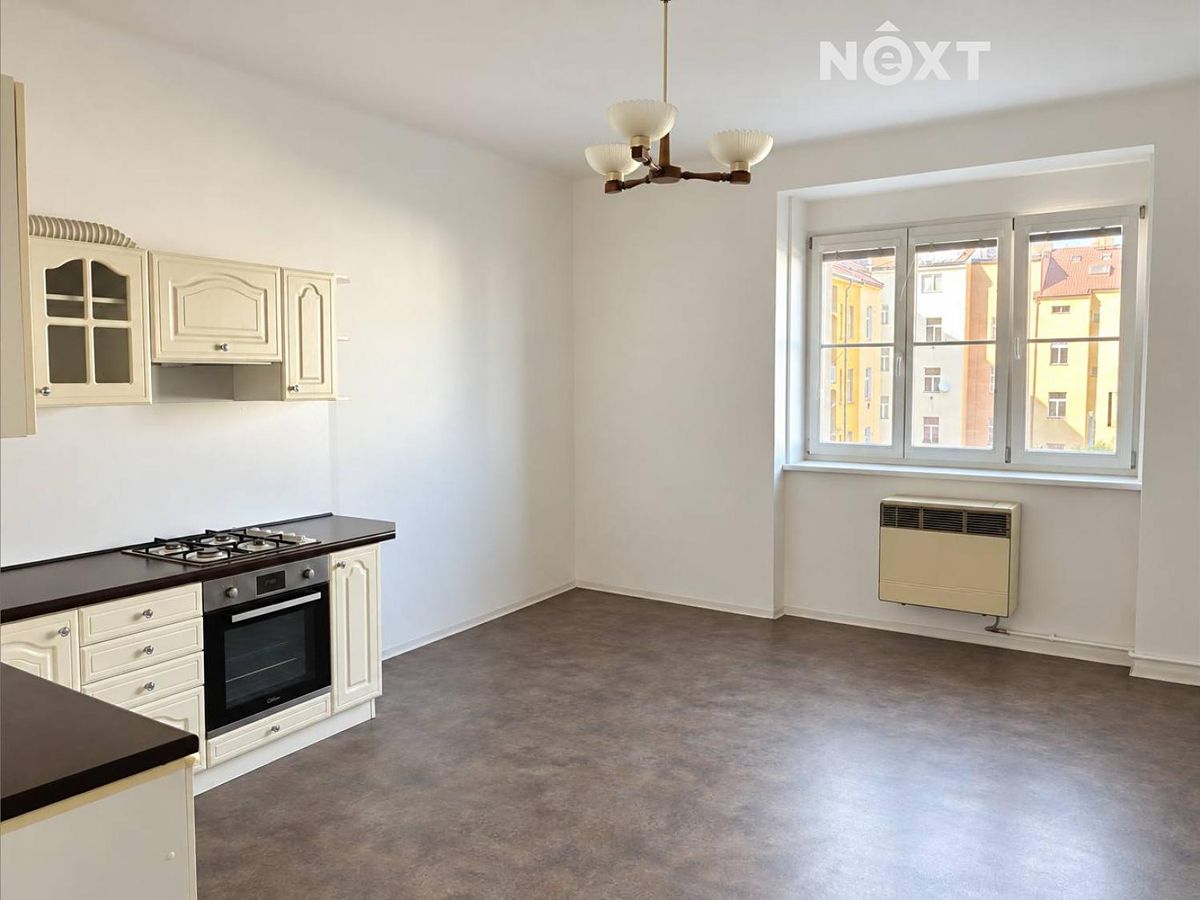 Pronájem bytu 2+kk 49 m² – fotografie 2