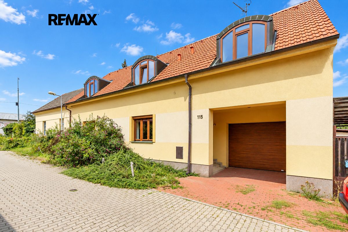 Pronájem rodinného domu 211 m², pozemek 401 m²