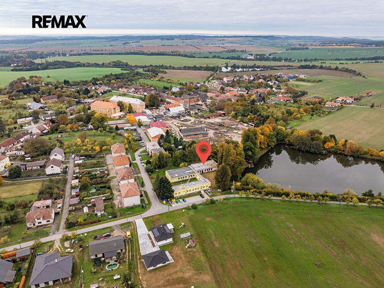 Prodej nemovitosti, 261 m² (34 z 36)
