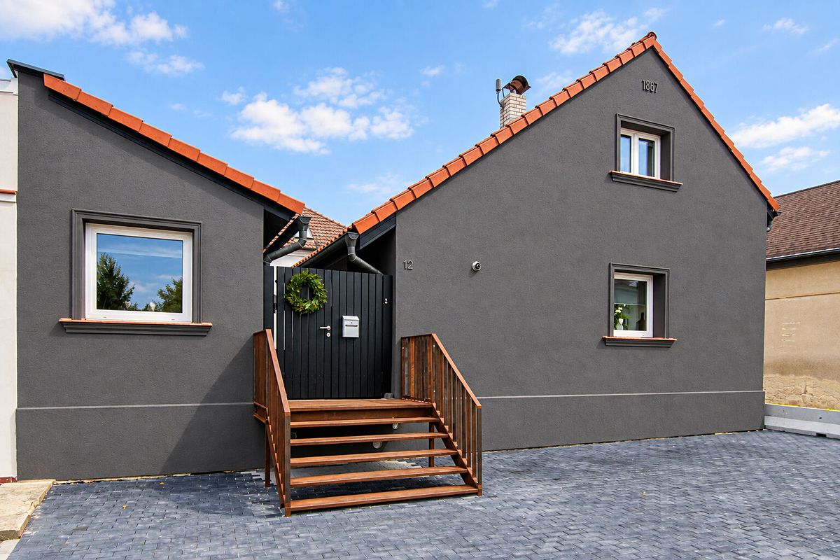 Prodej rodinného domu 124 m², pozemek 158 m² – fotografie 2