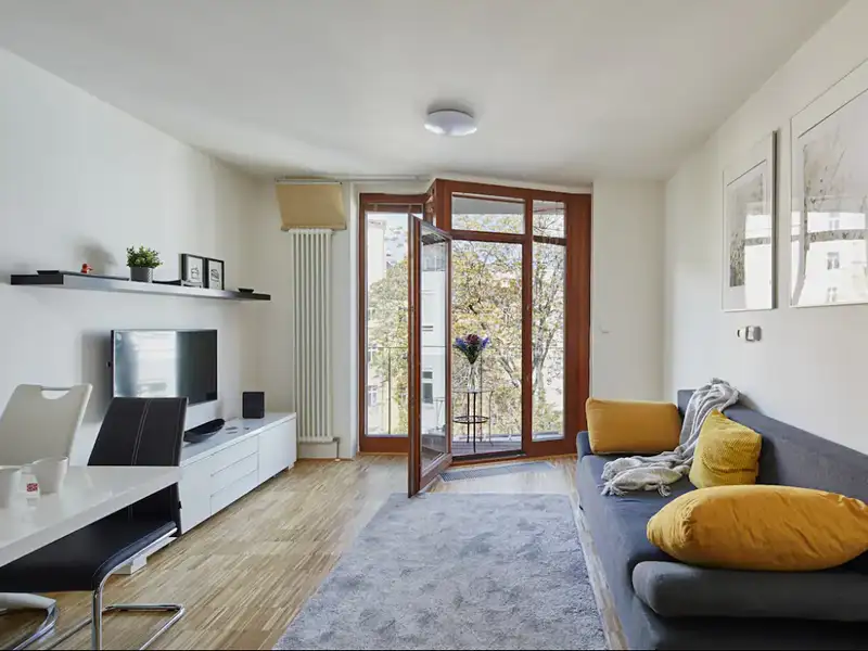 Pronájem bytu 2+kk 42 m², Praha – náhled fotky 1