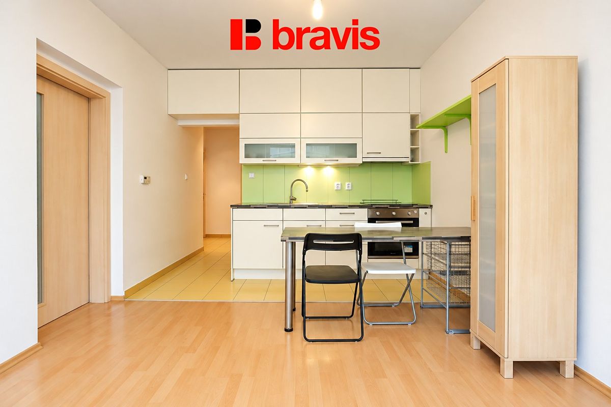 Pronájem bytu 2+kk 43 m²
