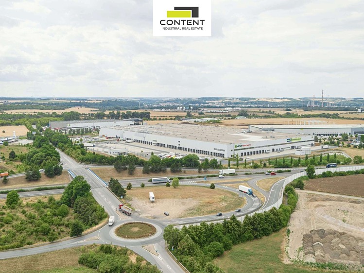 Pronájem komerčního prostoru, 4 000 m² (6 z 18)