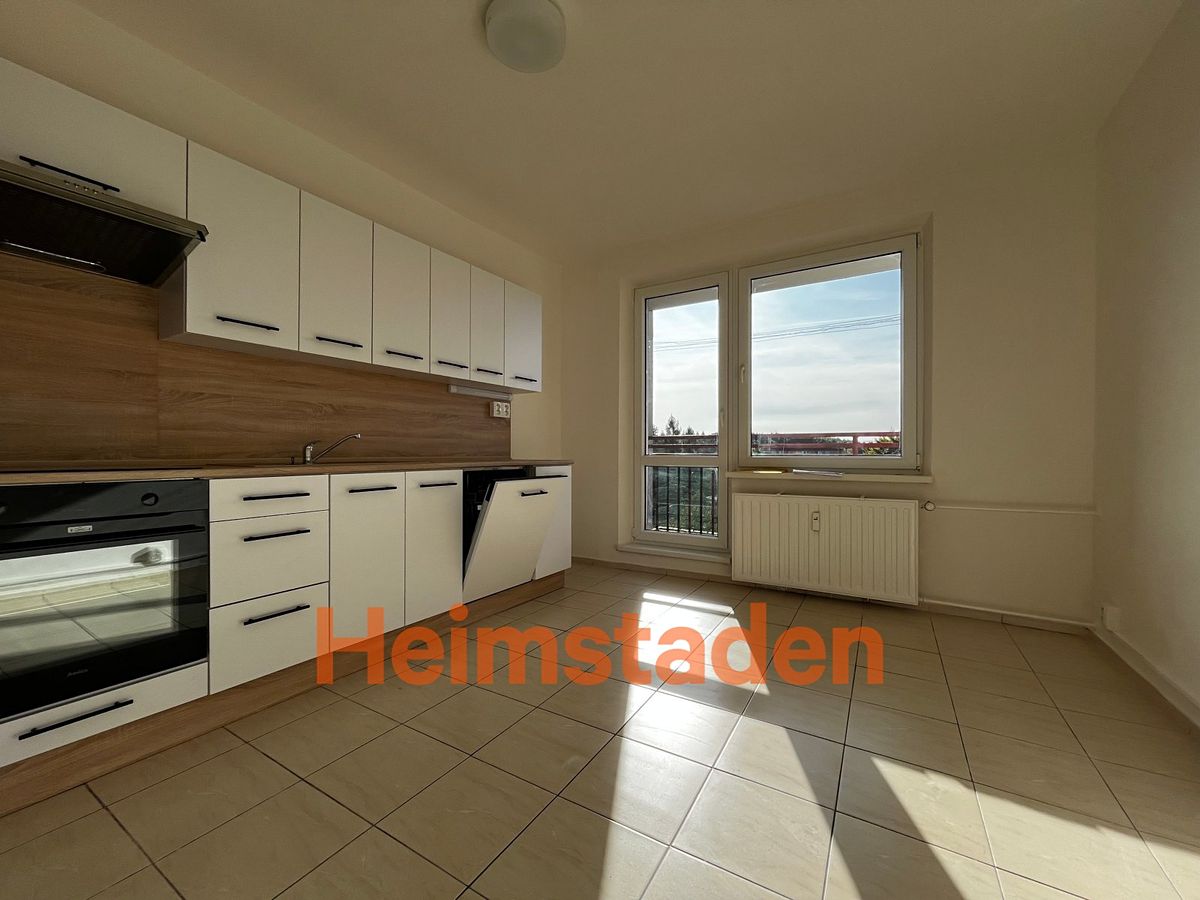Pronájem bytu 3+1 68 m² – fotografie 5