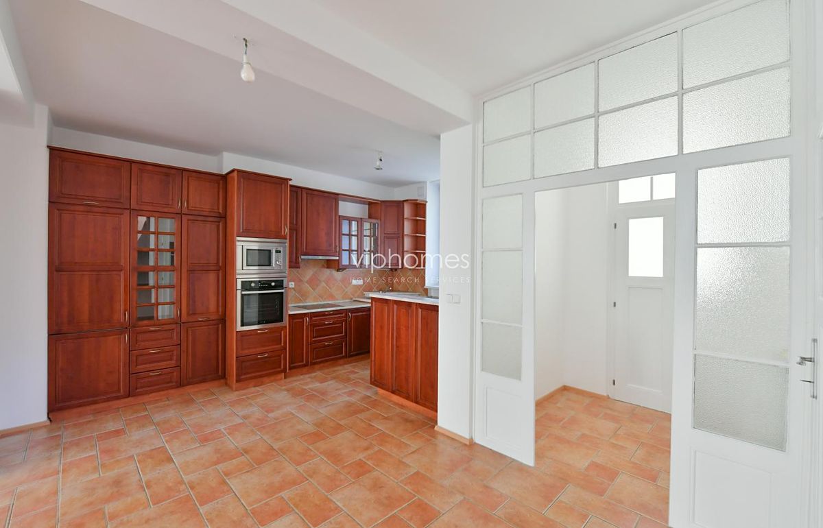Pronájem rodinného domu 210 m², pozemek 525 m²
