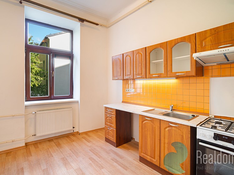 Комерційне приміщення на продаж, 647 м² (4 з 14)