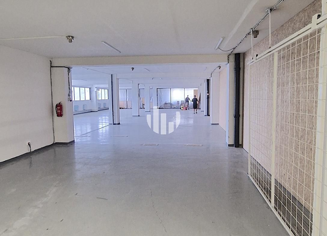 Pronájem skladového prostoru 456 m² – fotografie 2