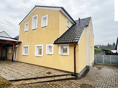 Prodej rodinného domu 150 m², pozemek 737 m²