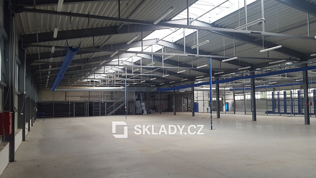 Prodej skladového prostoru 4357 m² – fotografie 3
