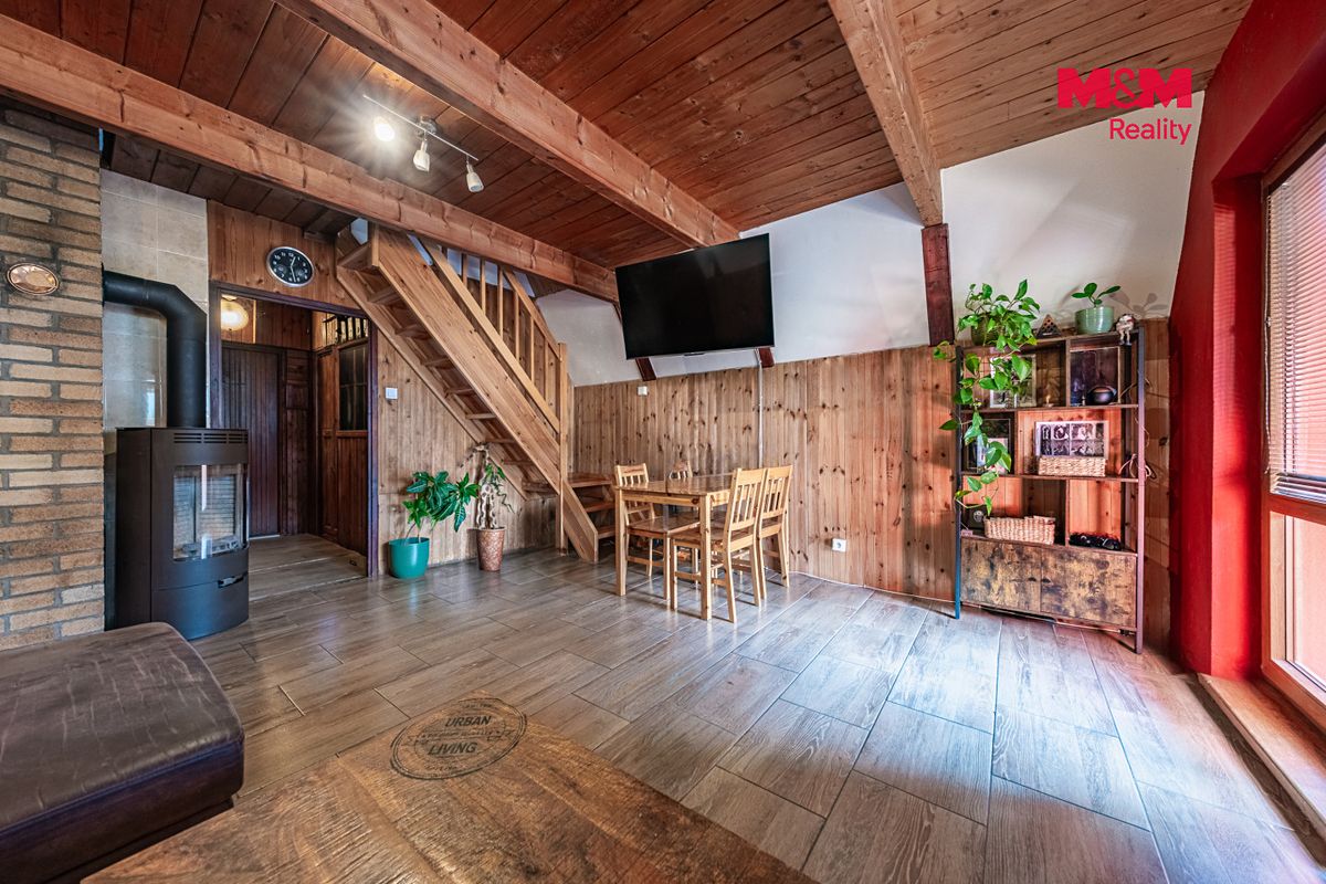 Prodej rodinného domu 66 m², pozemek 395 m² – fotografie 5