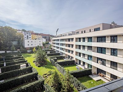 Pronájem bytu 3+kk 80 m²