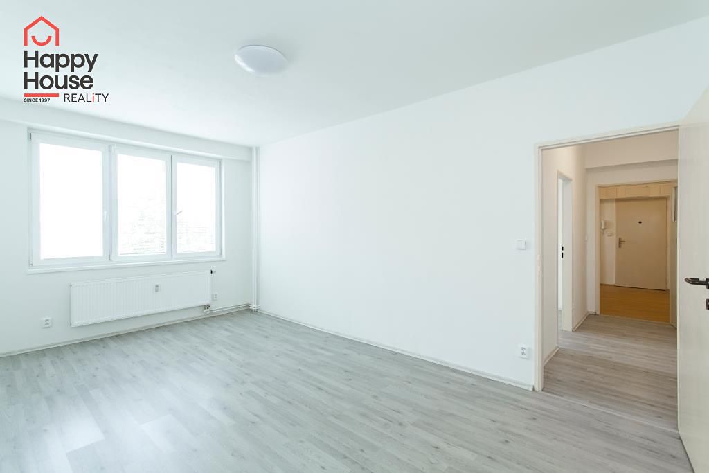 Pronájem bytu 2+1 54 m² – fotografie 3