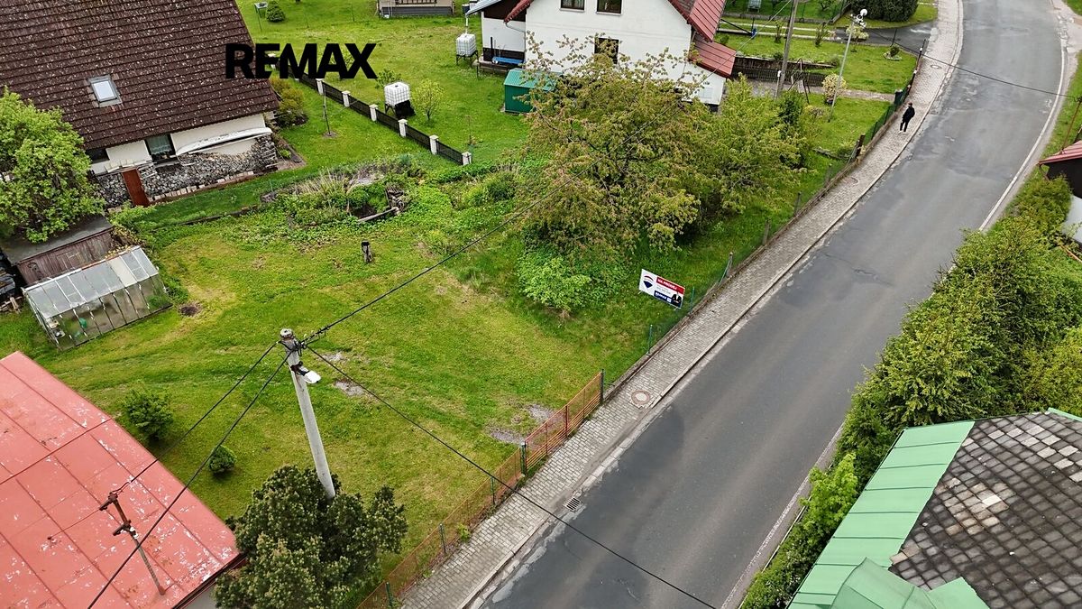 Prodej stavebního pozemku 437 m² – fotografie 3