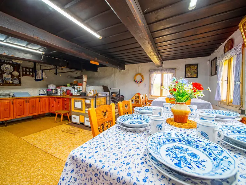 Prodej rodinného domu 160 m², pozemek 3713 m², Osečnice – náhled fotky 2