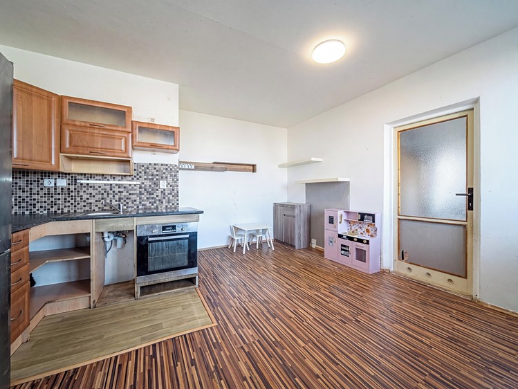 Wohnung 2+1 zum Kauf, 43 m² (3 von 13)