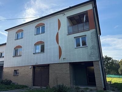 Prodej vícegeneračního domu 300 m², pozemek 1042 m²