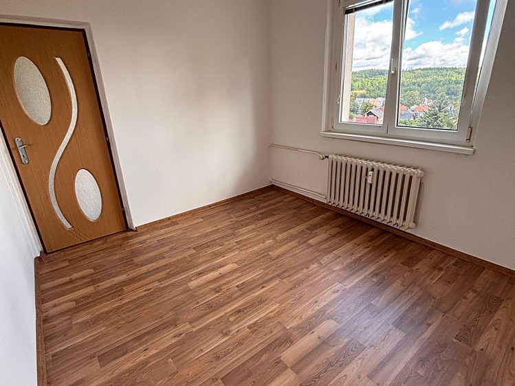 Pronájem bytu 3+1, 62 m² (4 z 6)