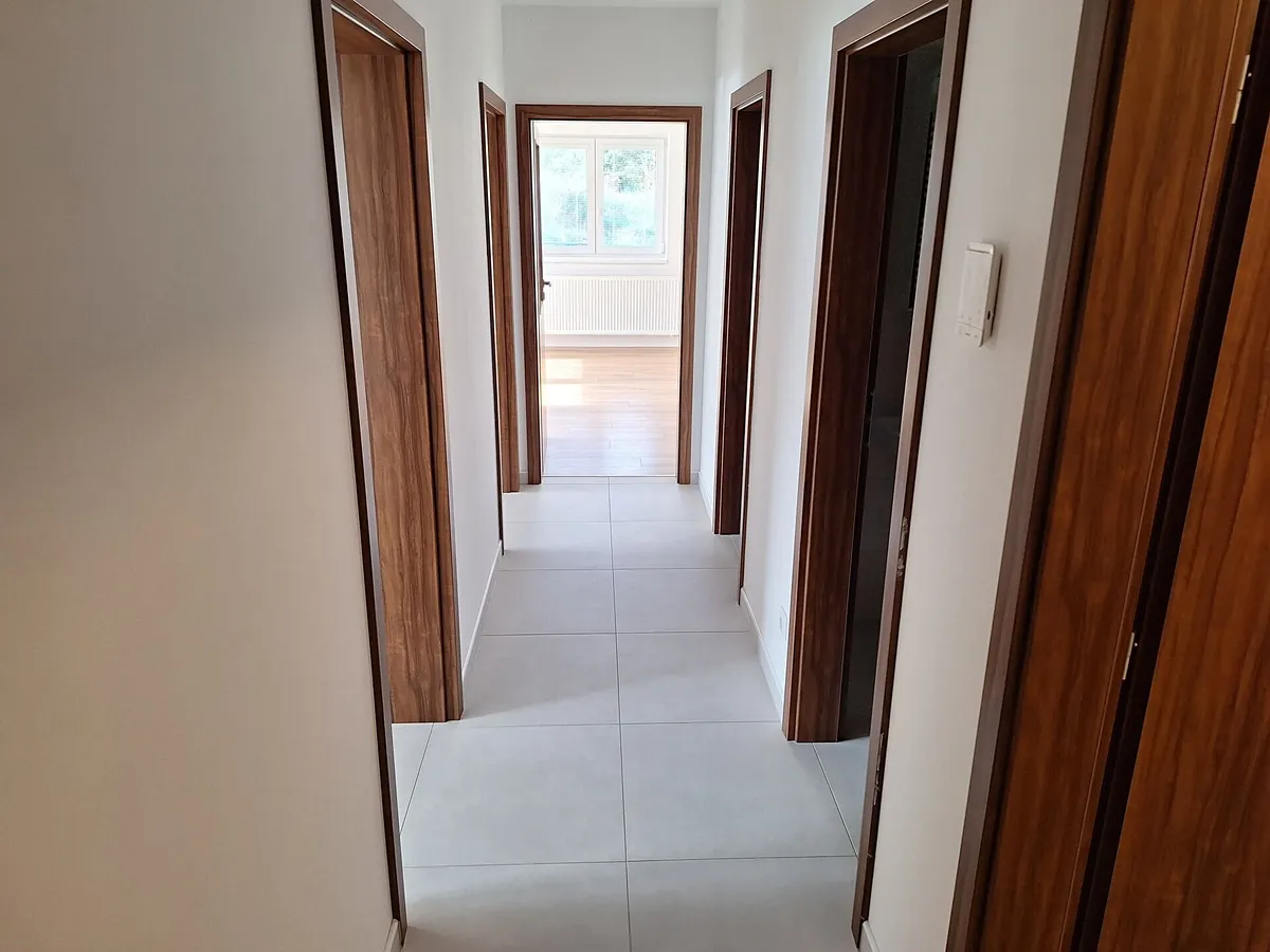 Pronájem bytu 3+kk 83 m²