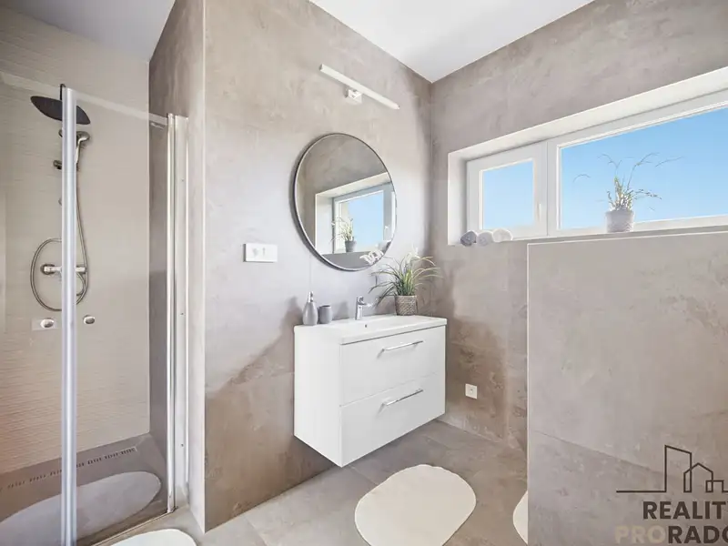 Prodej rodinného domu 123 m², pozemek 567 m², Kladruby nad Labem – náhled fotky 3