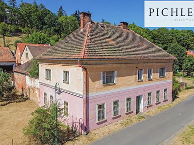 Prodej rodinného domu 265 m², pozemek 884 m²