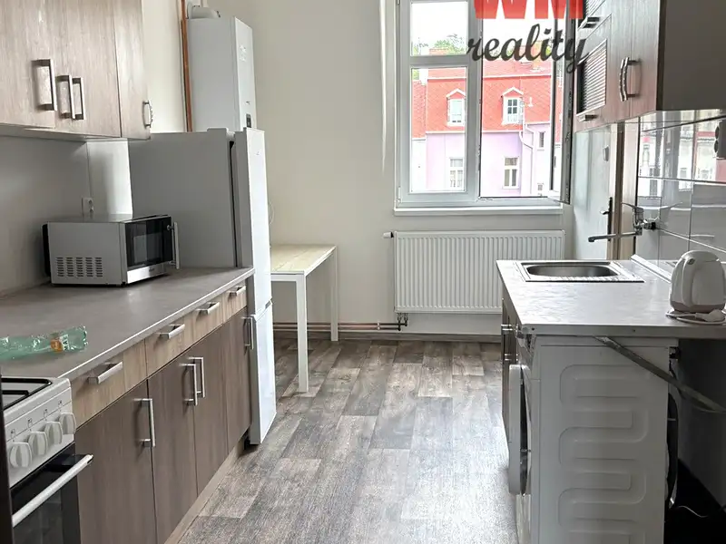 Pronájem bytu 2+1 50 m², Karlovy Vary – náhled fotky 3