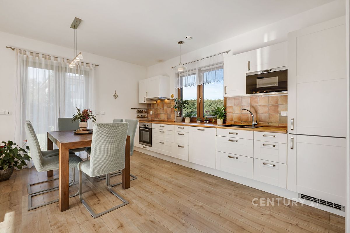 Prodej rodinného domu 67 m², pozemek 924 m² – fotografie 5