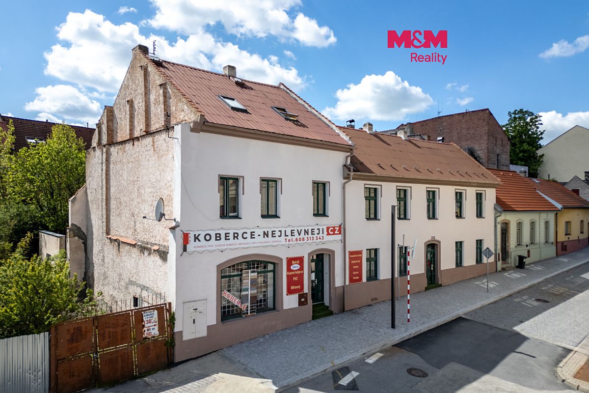 Prodej rodinného domu 385 m², pozemek 287 m²