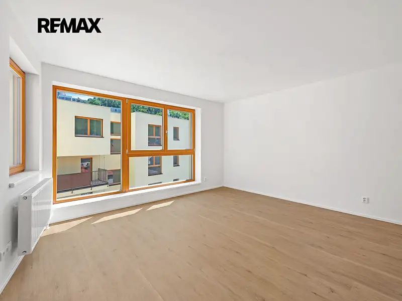 Prodej bytu 3+kk 107 m², Praha – náhled fotky 2