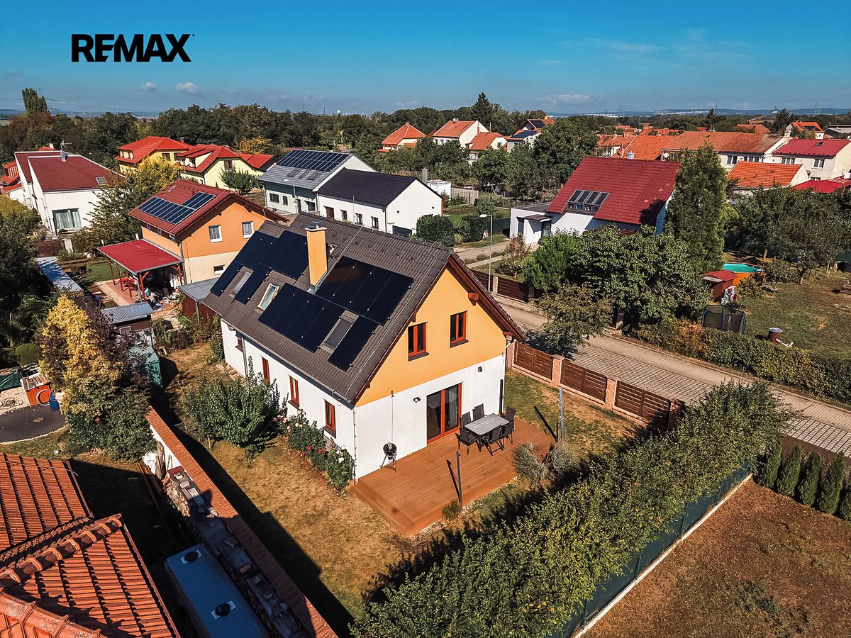 Prodej rodinného domu 145 m², pozemek 98 m²
